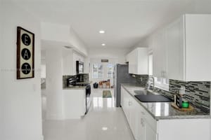 19549 NW 55th Cir Pl, Miami Gardens, FL 33055, Sold 10/05/23