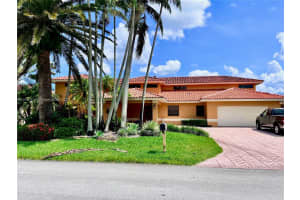 7015 N Augusta Dr, Hialeah, FL 33015, Sold 10/17/23