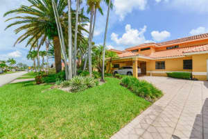 7015 N Augusta Dr, Hialeah, FL 33015, Sold 10/17/23
