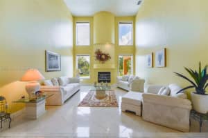 7015 N Augusta Dr, Hialeah, FL 33015, Sold 10/17/23