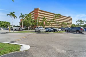 1750 NE 191st St Apt 605-1, Miami, FL 33179, Sold 08/28/23