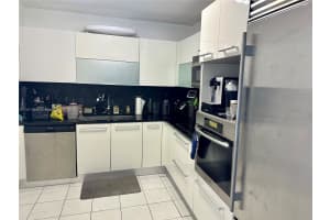 2500 Parkview Dr APT 1911, Hallandale Beach, FL 33009, Sold 09/15/23
