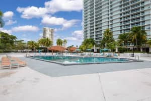100 Bayview Dr APT 1014, Sunny Isles Beach, FL 33160, Sold 09/01/23