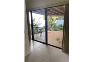 10327 NW 9th St Cir Apt 2-7, Miami, FL 33172, Sold 08/22/23
