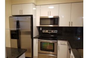 3410 Foxcroft Rd APT 207, Miramar, FL 33025, Sold 08/25/23