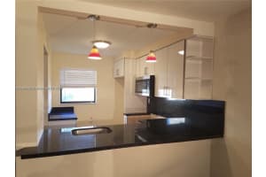 3410 Foxcroft Rd APT 207, Miramar, FL 33025, Sold 08/25/23