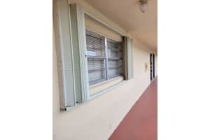1075 W 68th St APT 219, Hialeah, FL 33014, Sold 09/05/23