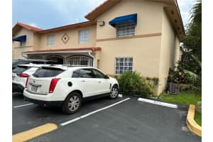 2282 W 74th St Apt 101-1, Hialeah, FL 33016, Sold 09/18/23