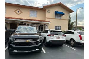 2282 W 74th St Apt 101-1, Hialeah, FL 33016, Sold 09/18/23
