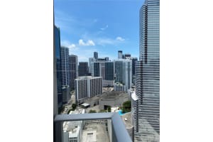 151 SE 1st St Apt 3411, Miami, FL 33131, Sold 08/25/23