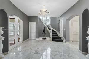 2908 Flamingo Dr, Miami Beach, FL 33140, Sold 11/08/23