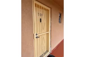 1890 W 56th St APT 1303, Hialeah, FL 33012, Sold 07/28/23