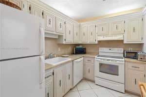 2801 Somerset Dr APT 402, Lauderdale Lakes, FL 33311, Sold 08/28/23