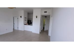 7400 W 20th Ave APT 310, Hialeah, FL 33016, Sold 08/03/23