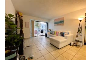 7160 NW 179th St APT 203, Hialeah, FL 33015, Sold 10/11/23