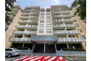 15600 NW 7th Ave APT 310, Miami, FL 33169, Sold 10/30/24