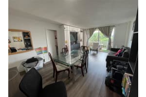 15600 NW 7th Ave APT 310, Miami, FL 33169, Sold 10/30/24