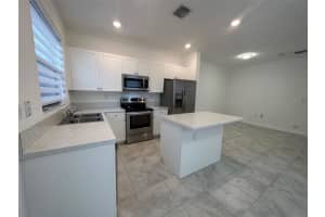 24901 SW 112th Pl, Princeton, FL 33032, Sold 08/18/23