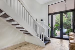 5962 Paradise Point Dr #5962, Palmetto Bay, FL 33157, Sold 08/25/23