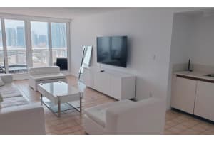 The Grand Doubletree, 1717 N Bayshore Dr a 3252, Miami, FL 33132, Sold 05/22/25
