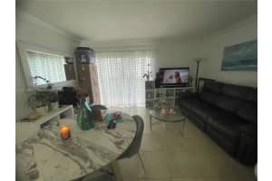 7226 SW 94th Pl APT F2, Miami, FL 33173, Sold 09/19/23