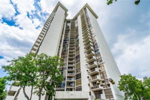 18181 NE 31st Ct APT 1403, Aventura, FL 33160, Sold 08/31/23