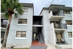 7135 NW 179th St APT 211, Hialeah, FL 33015, Sold 12/12/23
