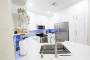 27852 SW 140th Ave, Homestead, FL 33032, Sold 08/30/23