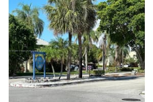 15 Crossings Cir h, Boynton Beach, FL 33435, Sold 08/11/23