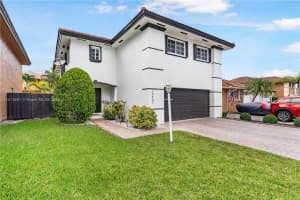 15467 SW 32nd Terrace, Miami, FL 33185, Sold 09/29/23