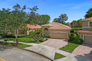 16401 Sapphire Pl, Weston, FL 33331, Sold 08/29/23