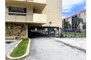 5249 NW 7th St APT 206, Miami, FL 33126, Sold 10/27/23