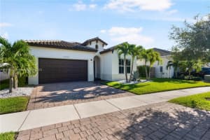 15073 SW 175th St, Miami, FL 33187, Sold 10/19/23