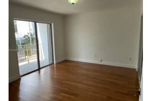 1340 Lincoln Rd APT 305, Miami Beach, FL 33139, Sold 07/27/23