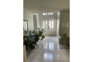 1020 SW 88th Way, Pembroke Pines, FL 33025, Sold 10/30/23
