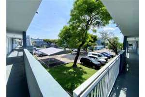 9371 Fontainebleau Blvd APT I210, Miami, FL 33172, Sold 10/04/23