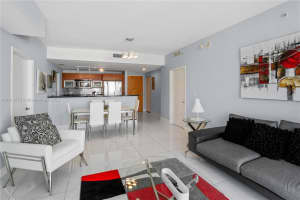 Vizcayne, 244 Biscayne Blvd APT 1410, Miami, FL 33132, Sold 09/25/23