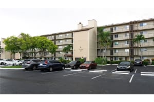 7730 NW 50th St APT 402, Lauderhill, FL 33351, Sold 09/11/23