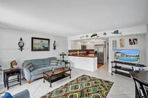 1201 N Riverside Dr APT 8, Pompano Beach, FL 33062, Sold 09/20/23