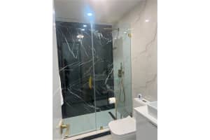 19360 NW 57th Ct, Hialeah, FL 33015, Sold 01/19/24