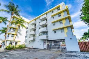 80 S Shore Dr APT 308, Miami Beach, FL 33141, Sold 11/17/23