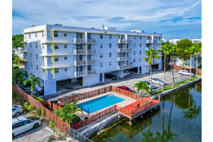 80 S Shore Dr APT 308, Miami Beach, FL 33141, Sold 11/17/23