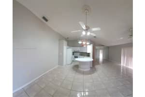 7476 NW 168th St, Hialeah, FL 33015, Sold 12/01/23