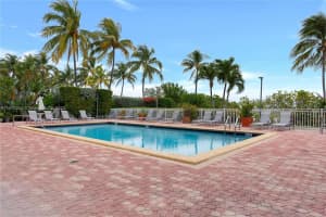 4301 Collins Ave APT 207, Miami Beach, FL 33140, Sold 12/12/23
