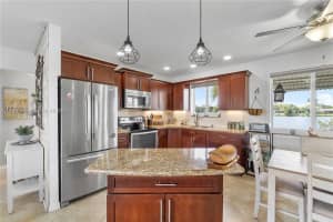 2418 Carlyle Ln #148, Hollywood, FL 33021, Sold 12/08/23