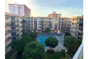 1750 W 46th St APT 538, Hialeah, FL 33012, Sold 08/24/23