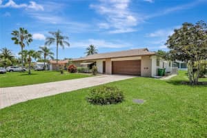10202 NW 83rd St, Tamarac, FL 33321, Sold 08/18/23