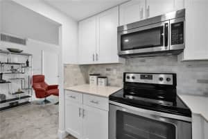 9401 Lime Bay Blvd APT 101, Tamarac, FL 33321, Sold 09/15/23