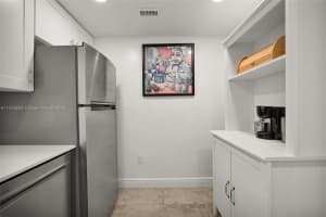 9401 Lime Bay Blvd APT 101, Tamarac, FL 33321, Sold 09/15/23