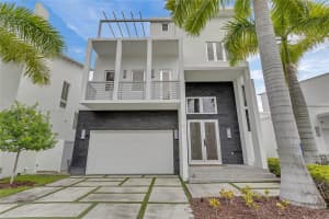 8237 NW 33rd Terrace, Doral, FL 33122, Sold 11/06/23